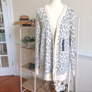 GAP Sweaters - GAP ivory frost leopard knit cardigan NWT GAP Sweaters - GAP ivory frost leopard knit cardigan NWT